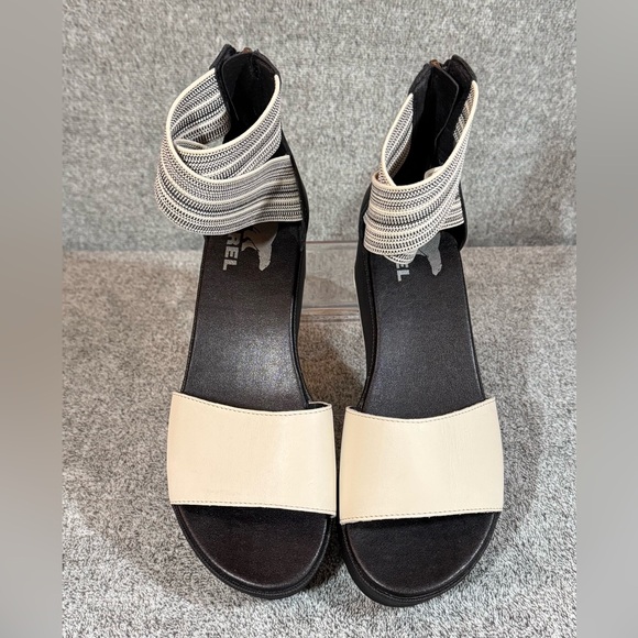 Sorel Women's Cameron Platform Ankle Strap Wedge Sandal Black White
Size 6.5 - Picture 3 of 6